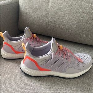 Adidas Ultraboost 1.0 Light Solid Grey / Silver Dawn / Solar Red